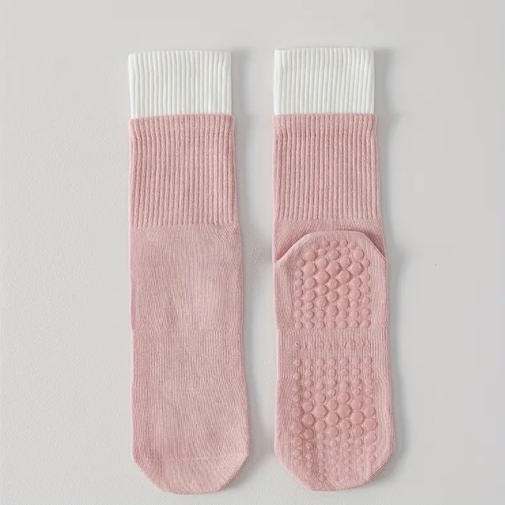 Color Block Pilates Socks - NEW